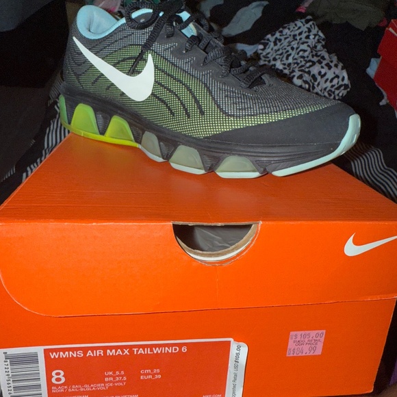 Air Max Tailwind - Picture 1 of 5